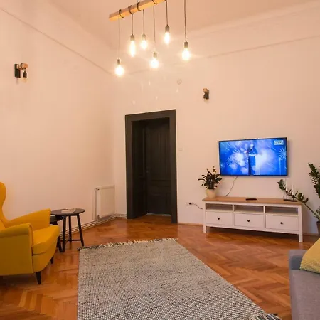 Apartment Muresenilor 28